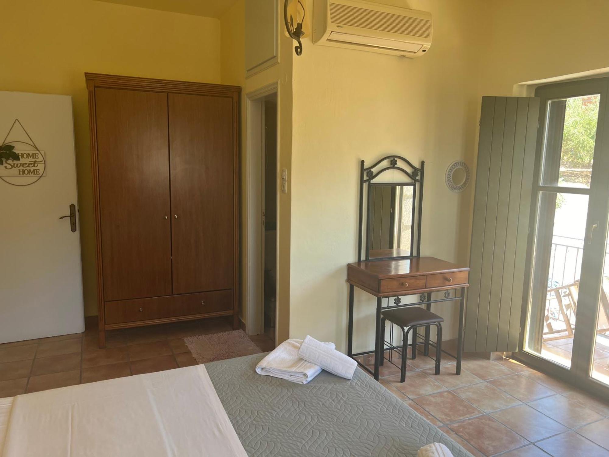 Onar Mani Suites Néon Oítilon Extérieur photo