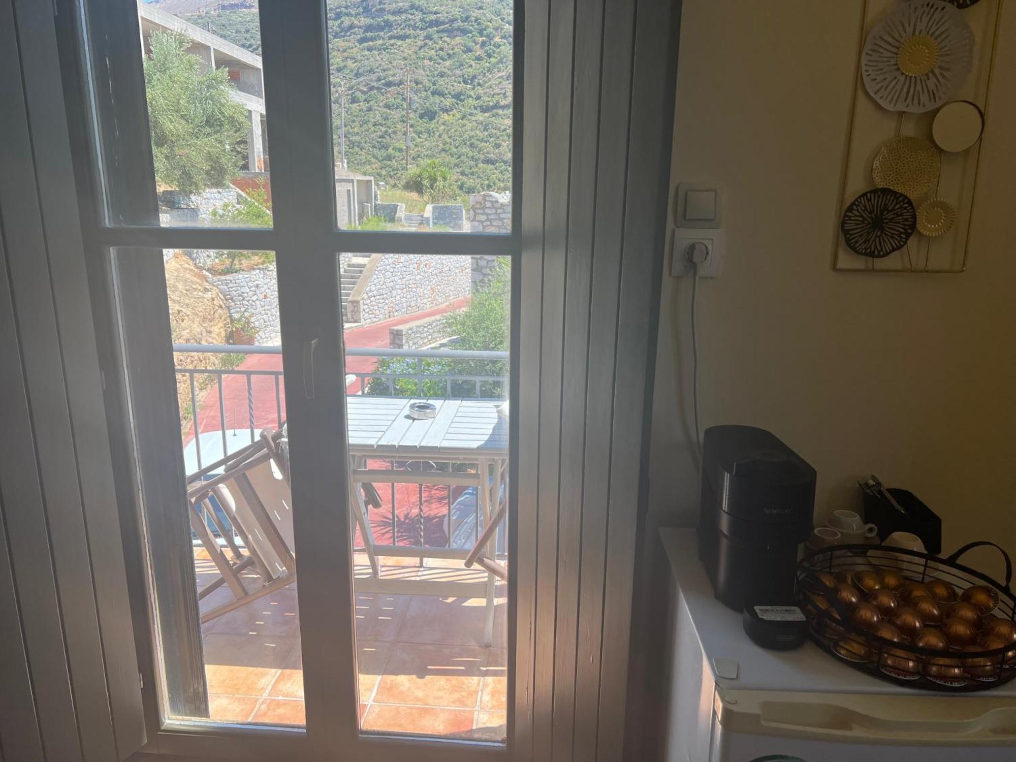 Onar Mani Suites Néon Oítilon Extérieur photo
